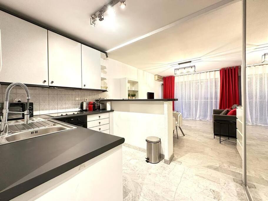 Beau Studio Centre Juan Les Pins A 300M Des Plages アンティーブ エクステリア 写真